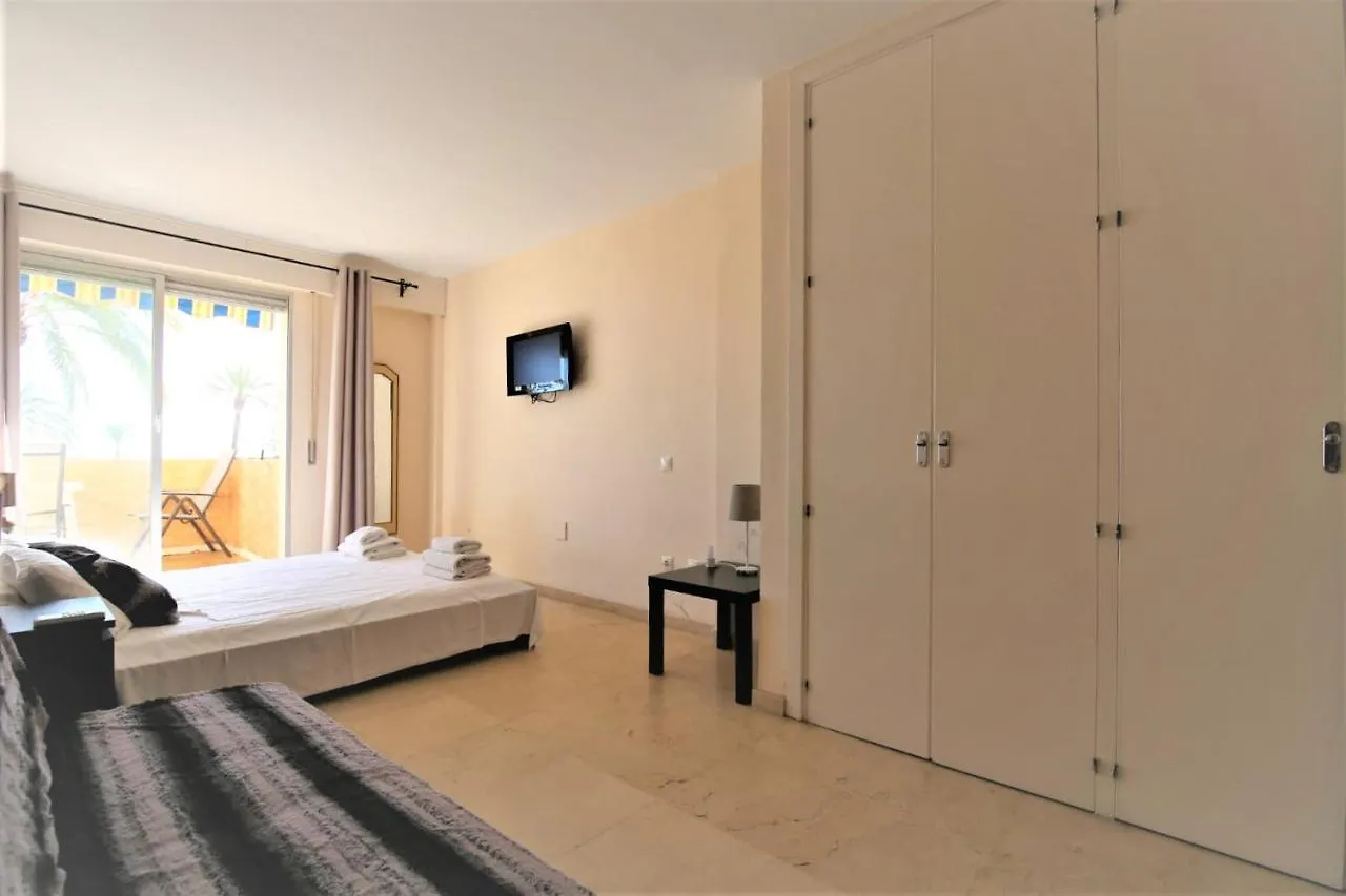 Apartment London Estepona